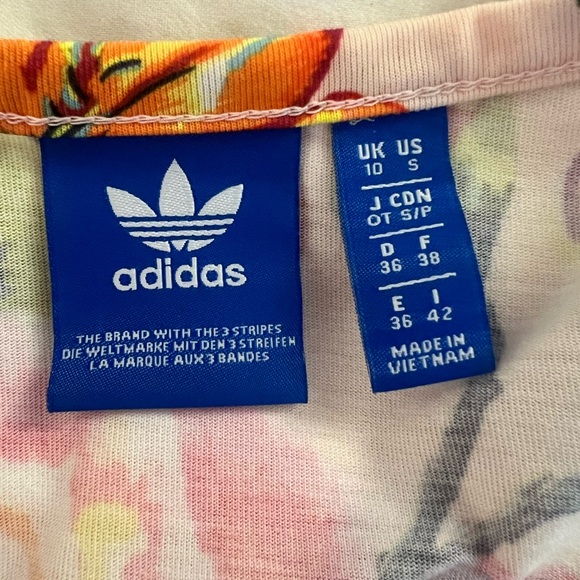 FARM RIO X ADIDAS - Floralita Matching Set - Bundle - Picture 5 of 6